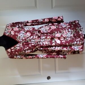 Dress with flared long sleeves